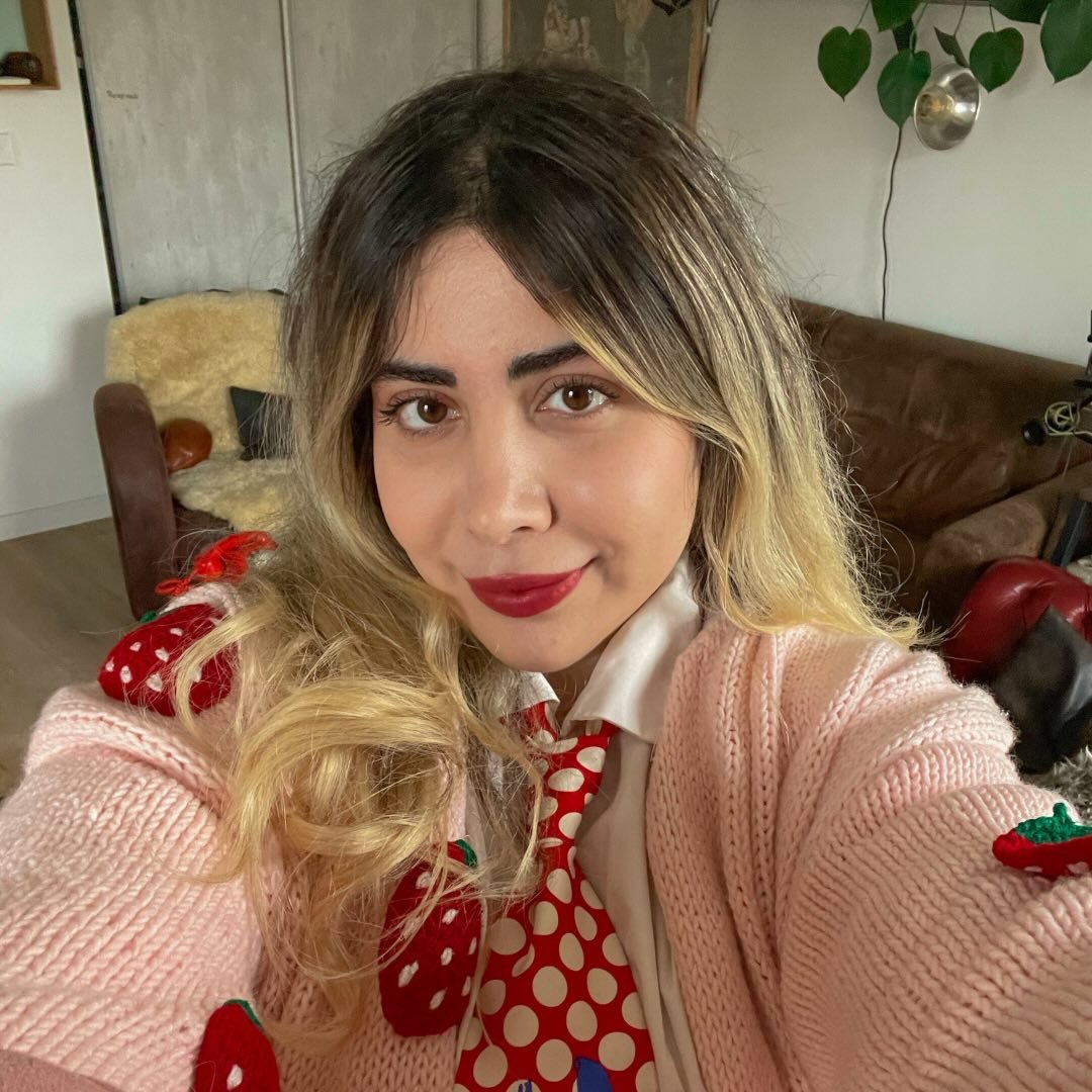 عکس پروفایل اینستاگرام آیدا سلطانی / aidastn_art