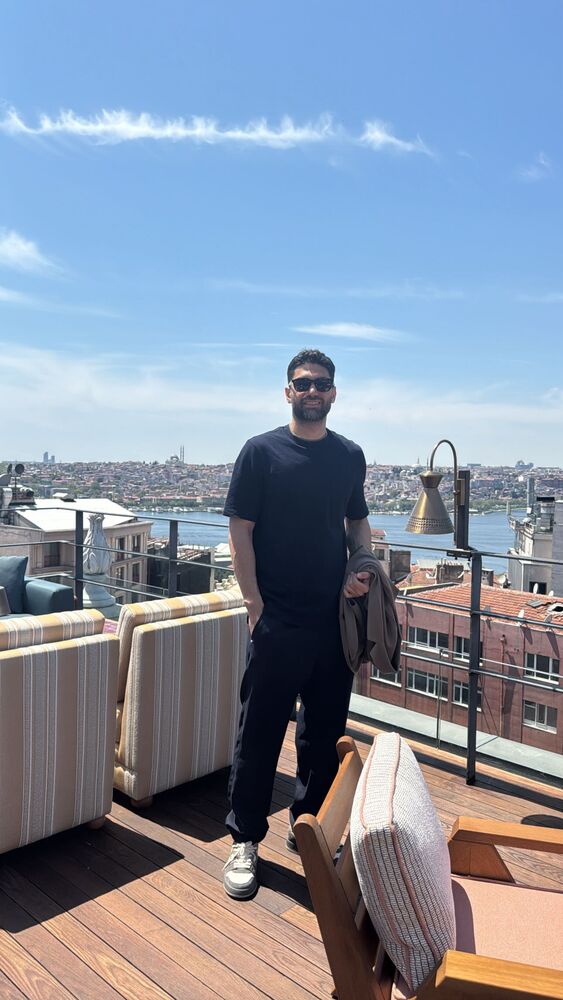  جدید ترین استوری اینستاگرام علی کریمی