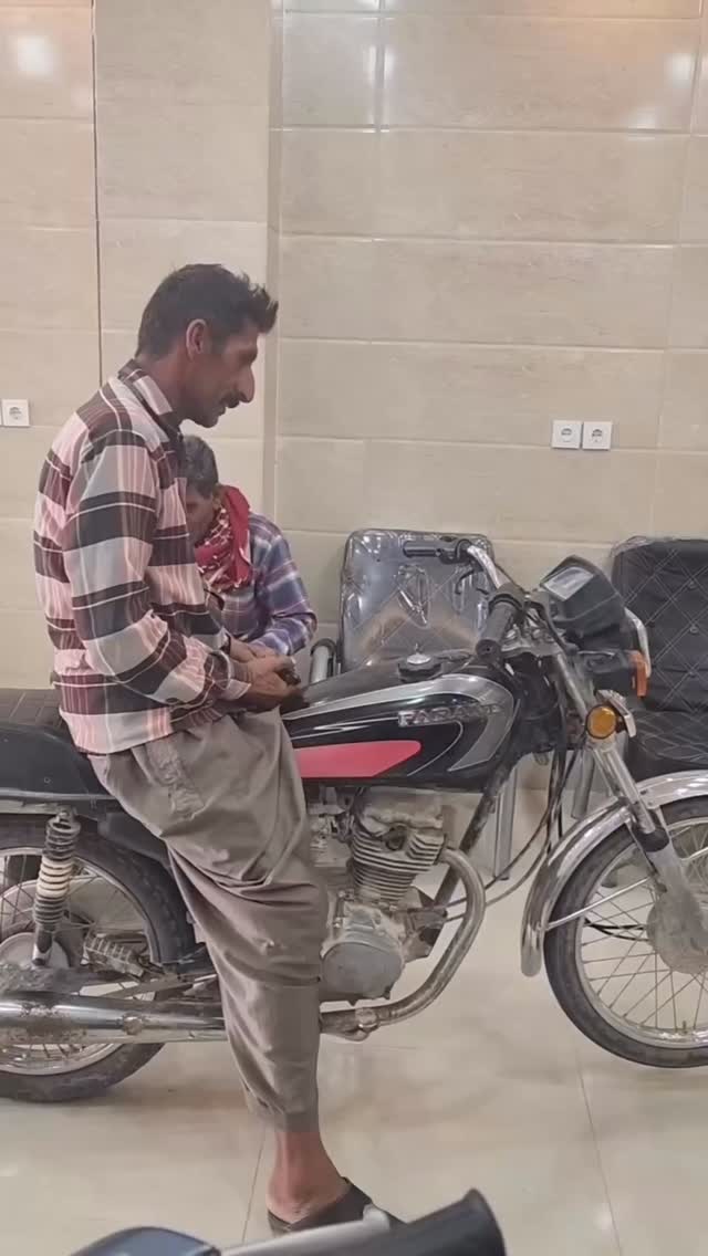  جدید ترین استوری اینستاگرام ریشفادر
