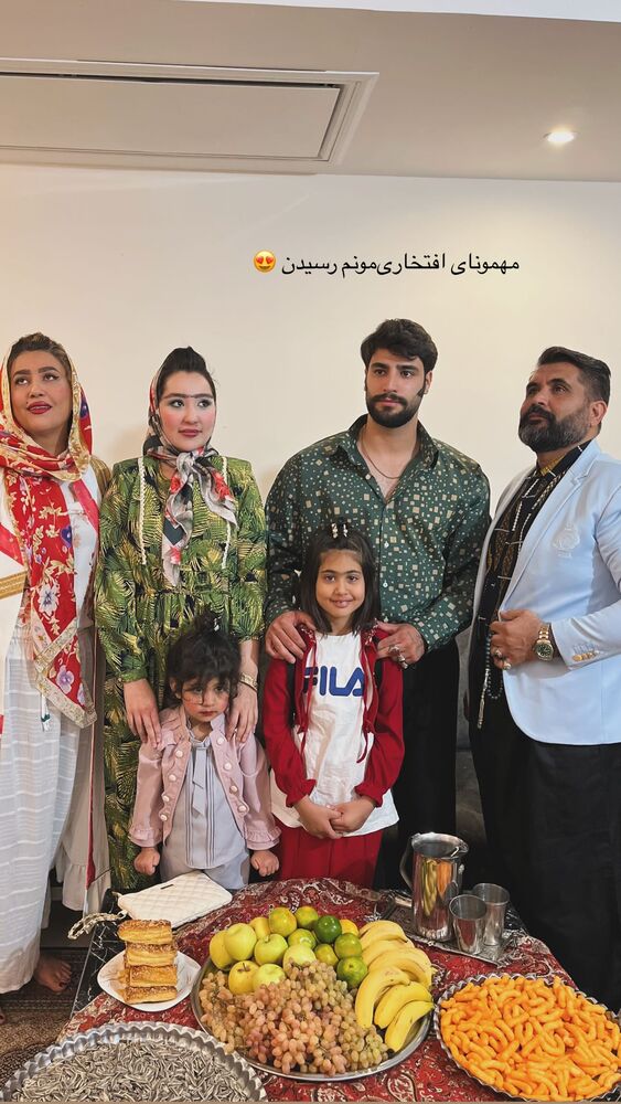  جدید ترین استوری اینستاگرام عسل و محمد