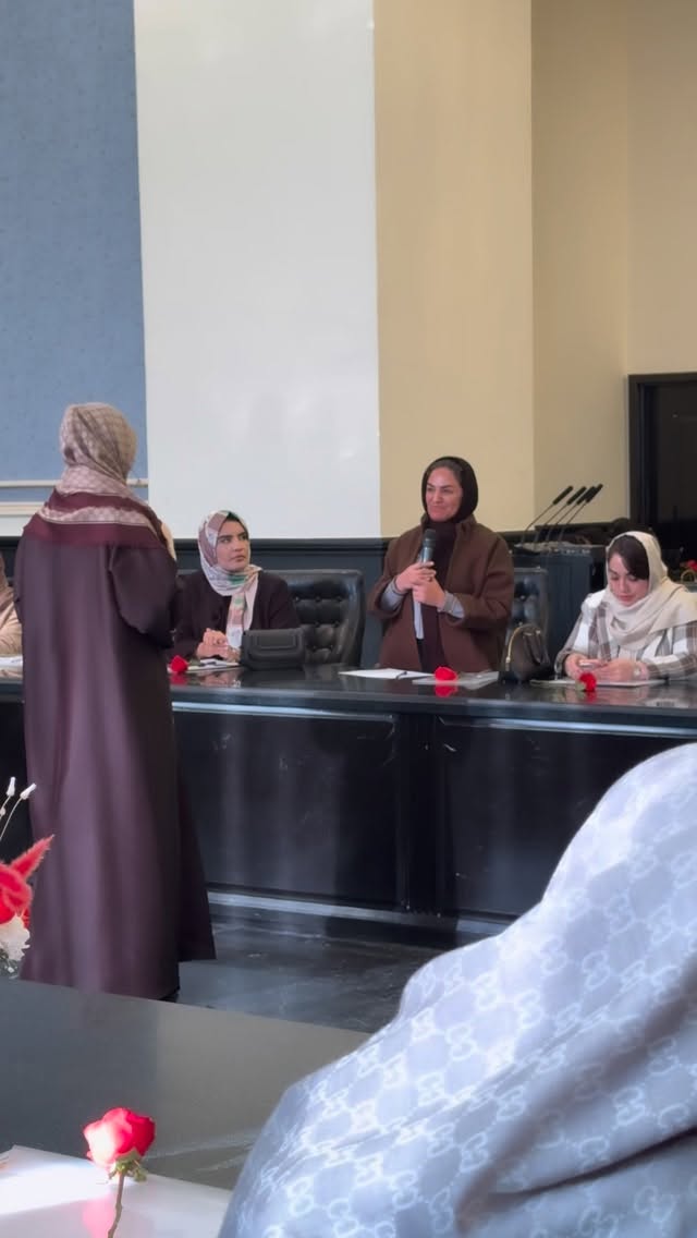  جدید ترین استوری اینستاگرام پریسا آشتیانی