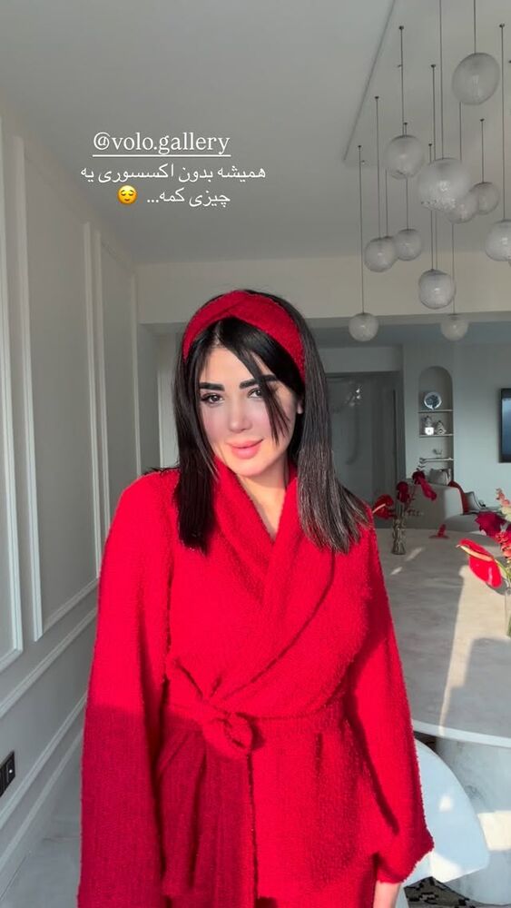  جدید ترین استوری اینستاگرام عاطفه خانزاده