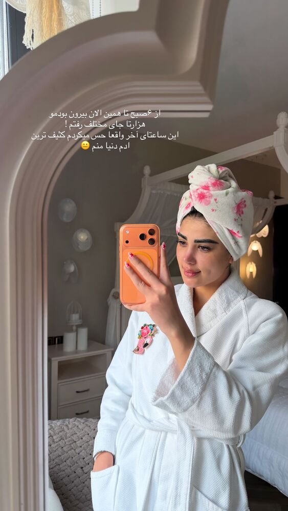  جدید ترین استوری اینستاگرام عاطفه خانزاده