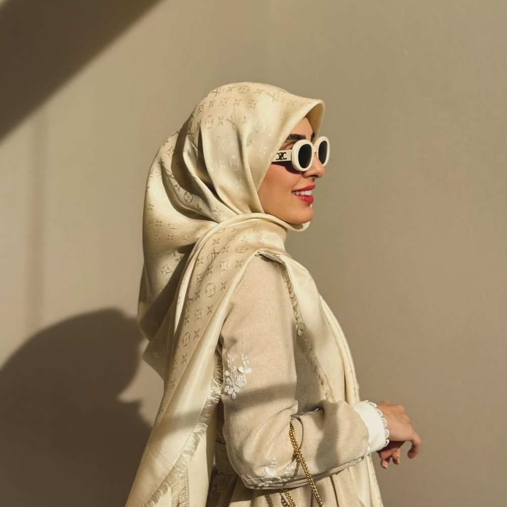  عکس پروفایل اینستاگرام عطیه / atiyehdesign