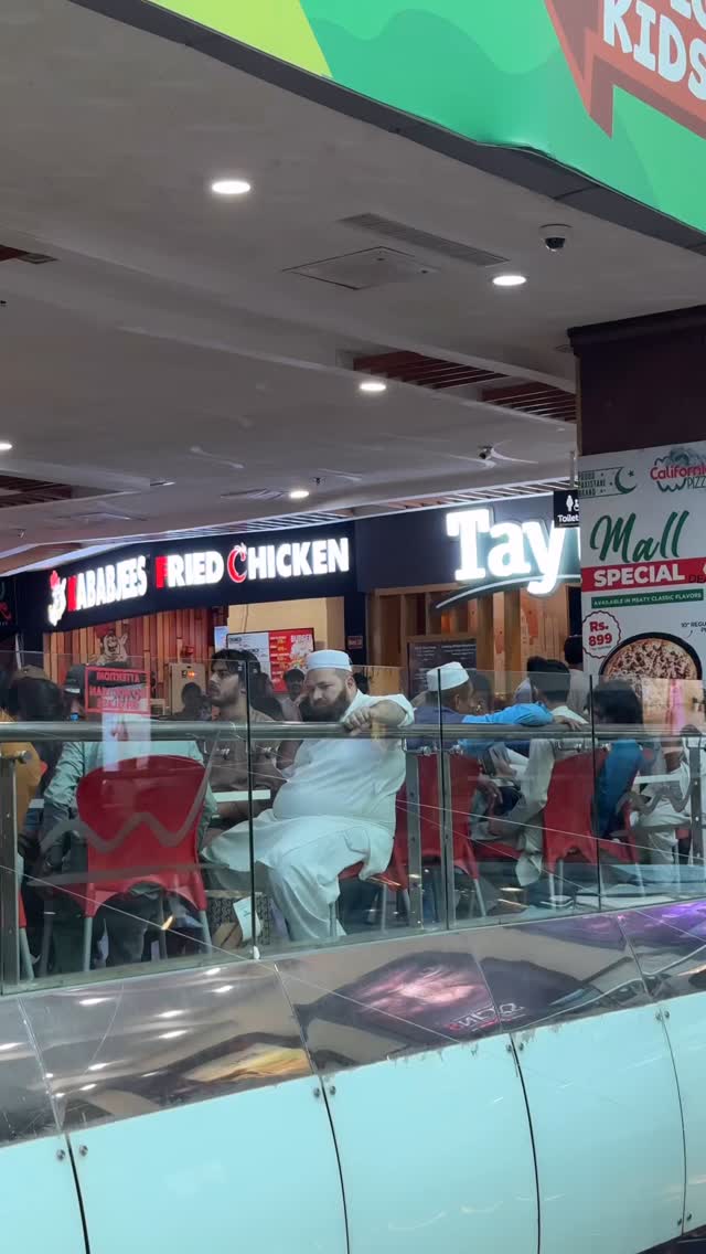  جدید ترین استوری اینستاگرام آزاده اسدی