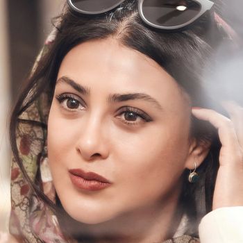  عکس پروفایل اینستاگرام azadehsamadi_