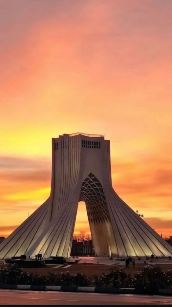 جدید ترین استوری اینستاگرام بهنام برزای