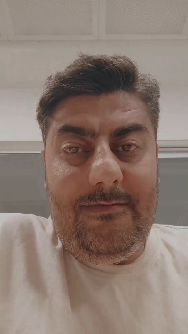  جدید ترین استوری اینستاگرام بهزاد محمدی
