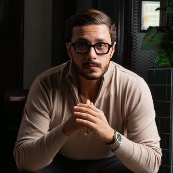عکس پروفایل اینستاگرام علی یزدی / chefyazdi