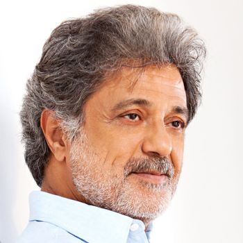 عکس پروفایل اینستاگرام داریوش اقبالی / deghbali