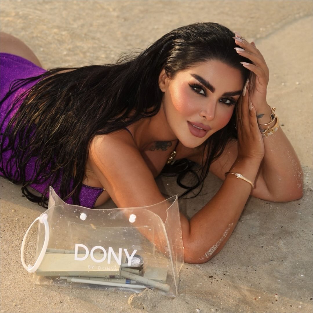  عکس پروفایل اینستاگرام دنیا جهانبخش / donya