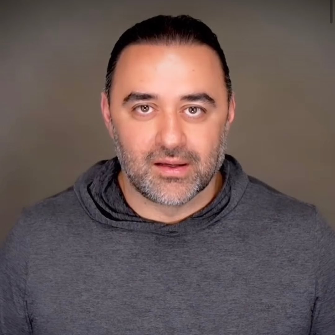  عکس پروفایل اینستاگرام فرزاد داعى نژاد / dr_farzad_daeinejad
