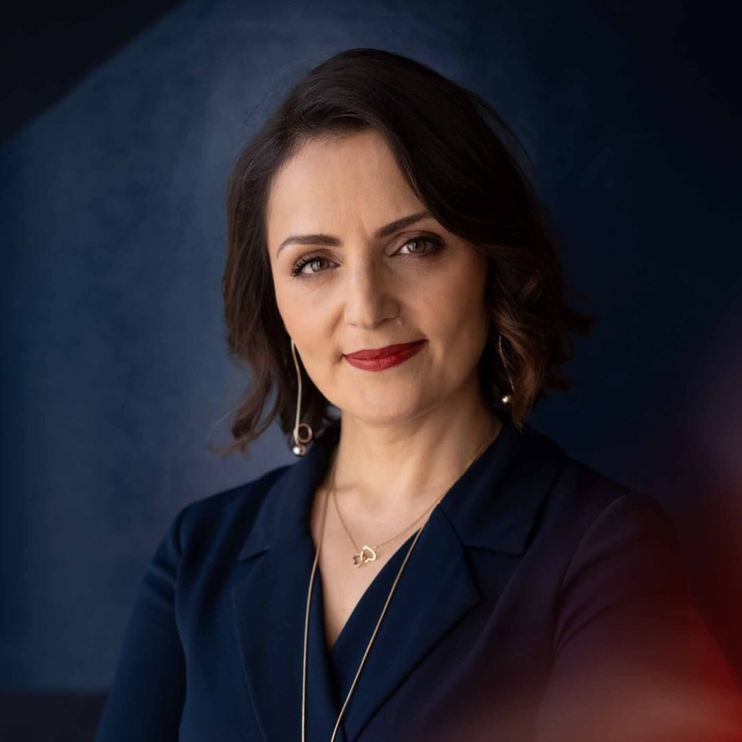  عکس پروفایل اینستاگرام فرناز قاضی زاده / farnaz.ghazizadeh