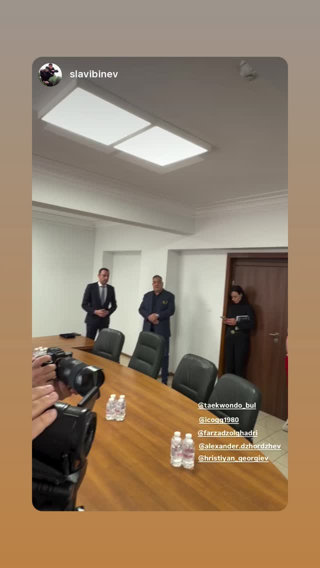  جدید ترین استوری اینستاگرام فرزاد ذوالقدری