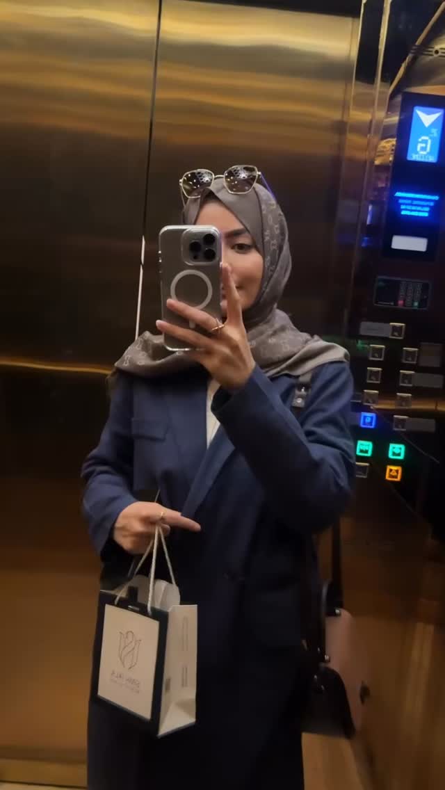  جدید ترین استوری اینستاگرام فرزانه رستم خان