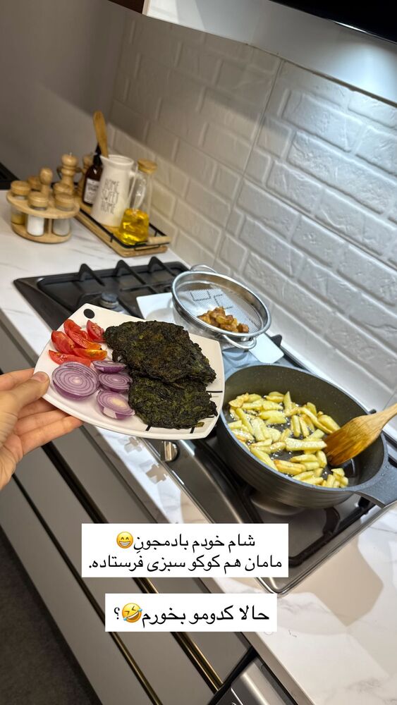 جدید ترین استوری اینستاگرام فرزانه رستم خان