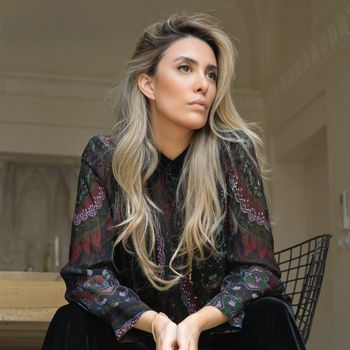  عکس پروفایل اینستاگرام غزل رجبیان / ghazal_rajabian