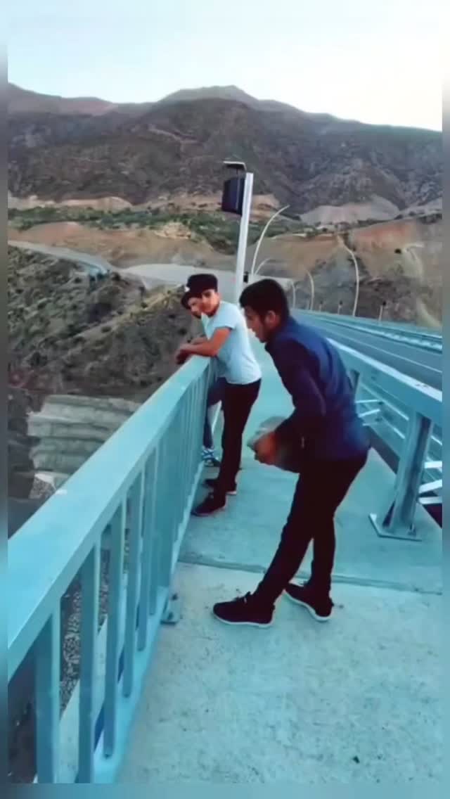  جدید ترین استوری اینستاگرام حامد گیلک