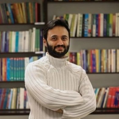  عکس پروفایل اینستاگرام کمیل خجسته / komailkhojasteh2