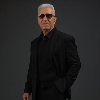 عکس پروفایل اینستاگرام کوروس شاهمیری / kourosmusic