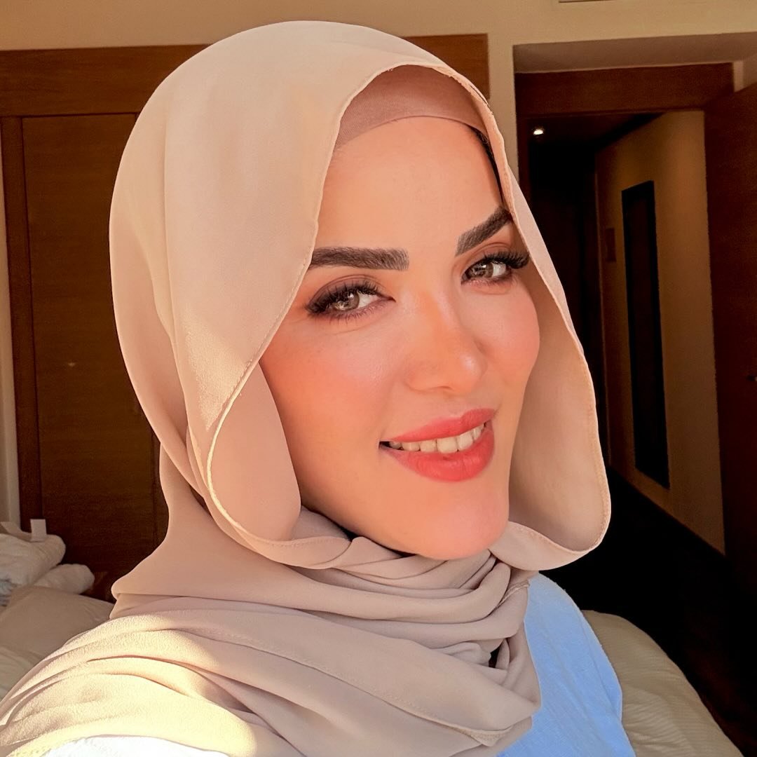  عکس پروفایل اینستاگرام لیلی زمردیان / leilyzomorodian