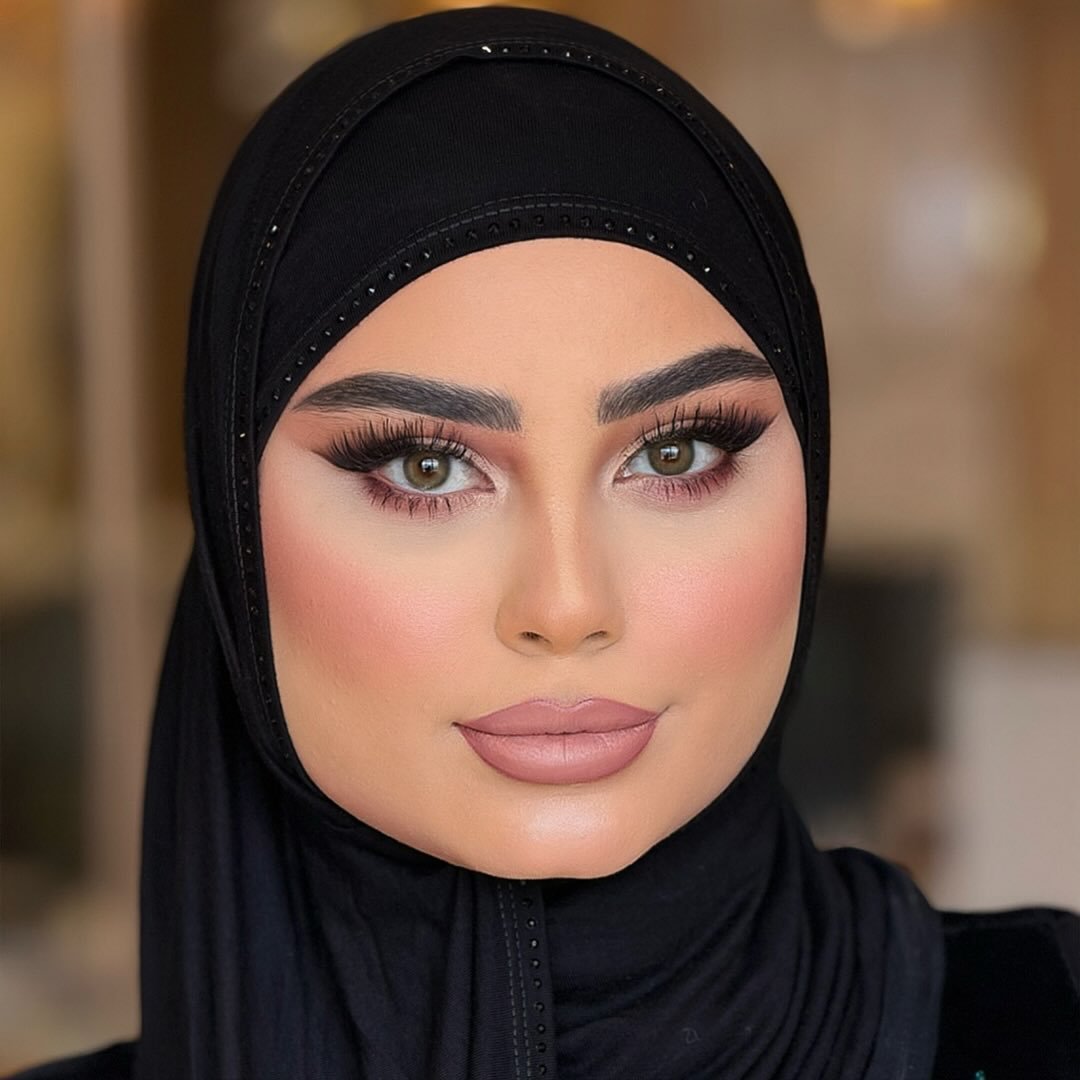  عکس پروفایل اینستاگرام مائده عابدینی / madelii__