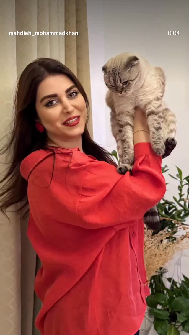  جدید ترین استوری اینستاگرام مهديه محمدخانى