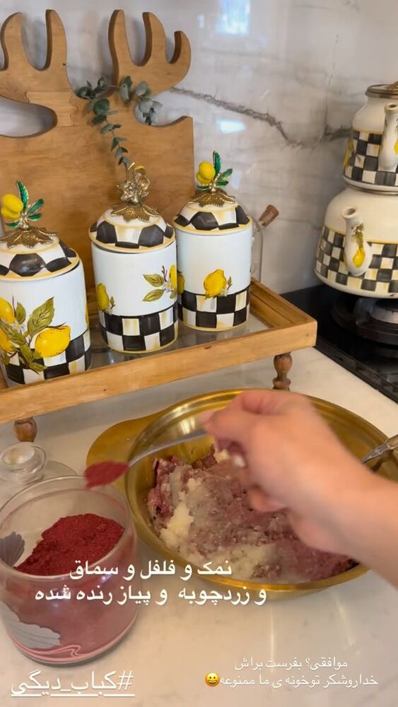  جدید ترین استوری اینستاگرام مهتاب گلی