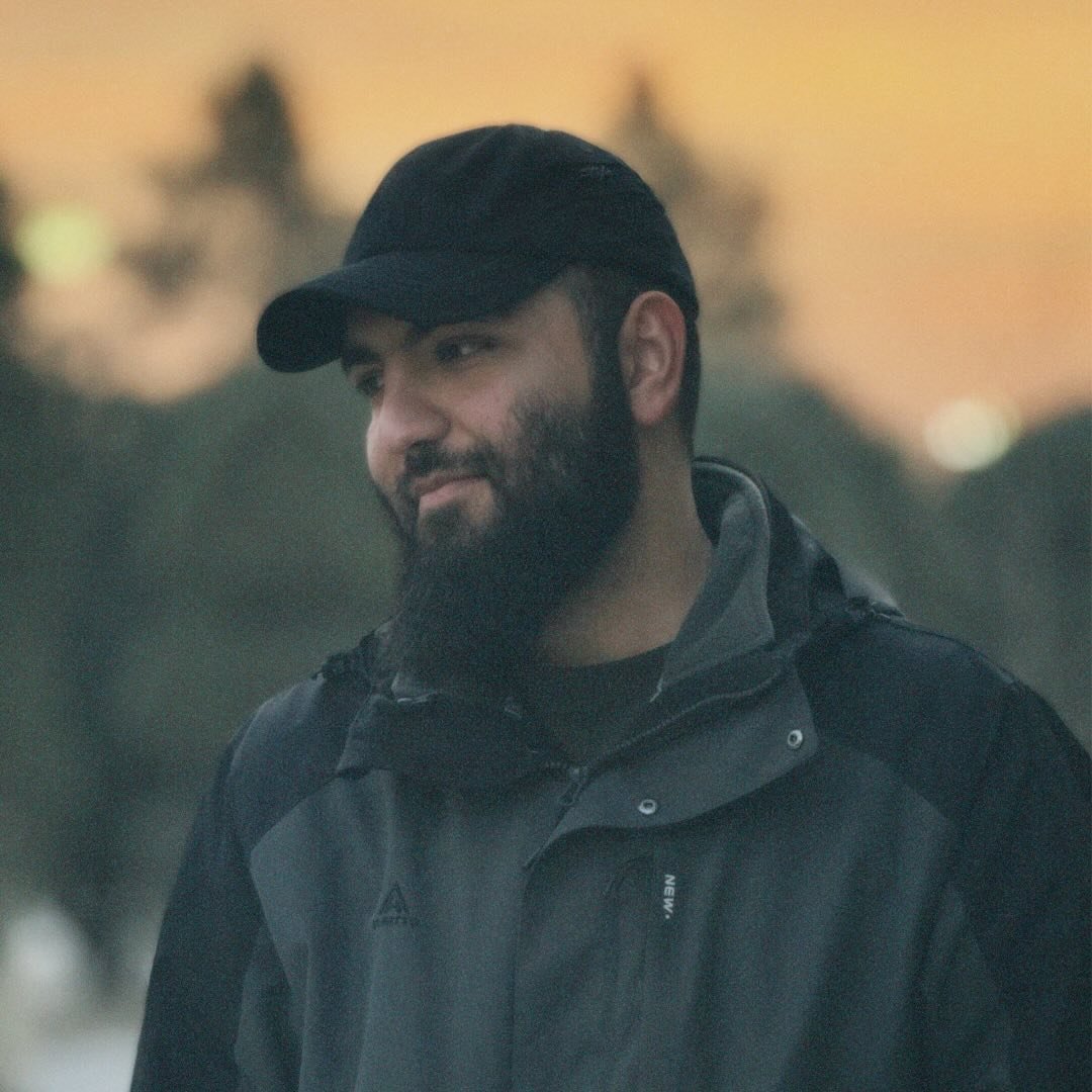  عکس پروفایل اینستاگرام مالک مجنون / malek_majnoon