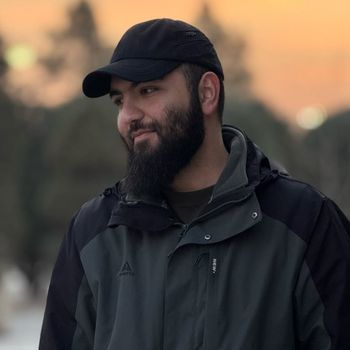  عکس پروفایل اینستاگرام مالک مجنون / malek_majnoon