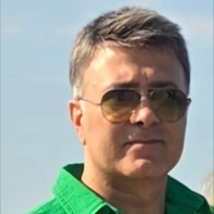  عکس پروفایل اینستاگرام منوچهر زنده دل / manouchehr_zendehdel