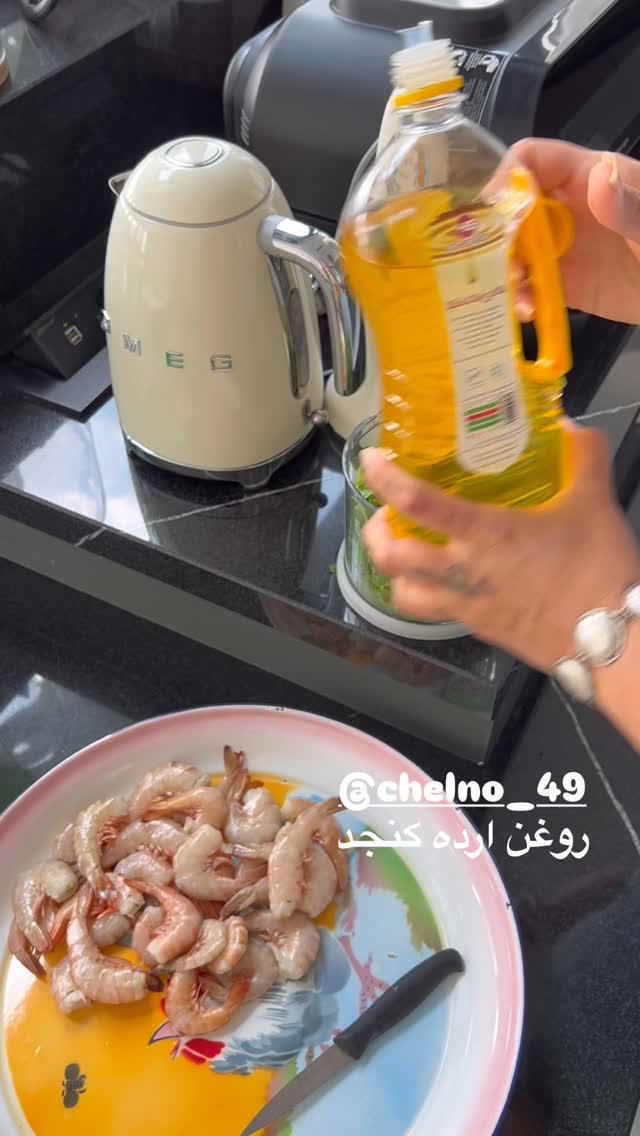  جدید ترین استوری اینستاگرام مرجان ماهینی