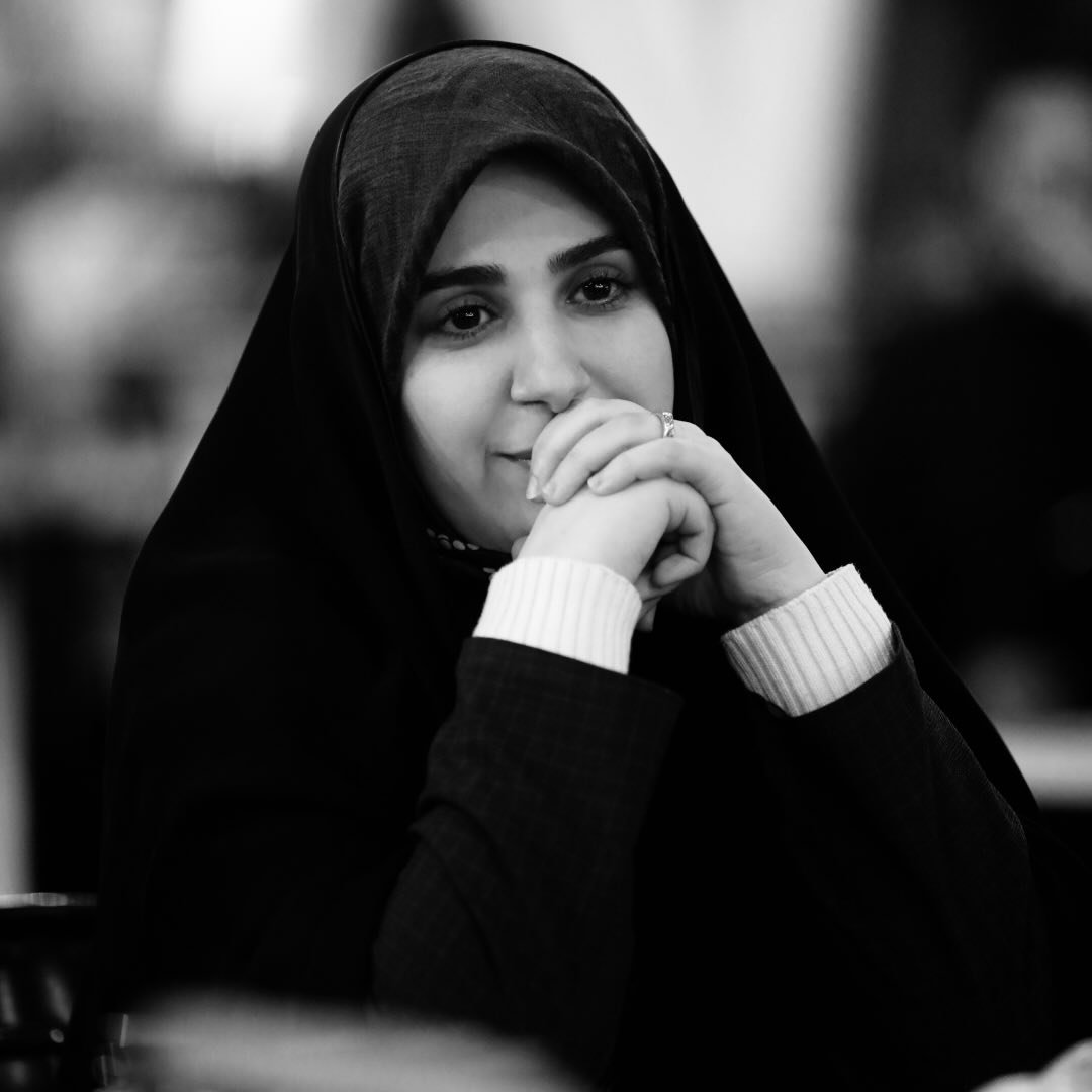  عکس پروفایل اینستاگرام مریم پیرکاری / maryam.pir.kari 