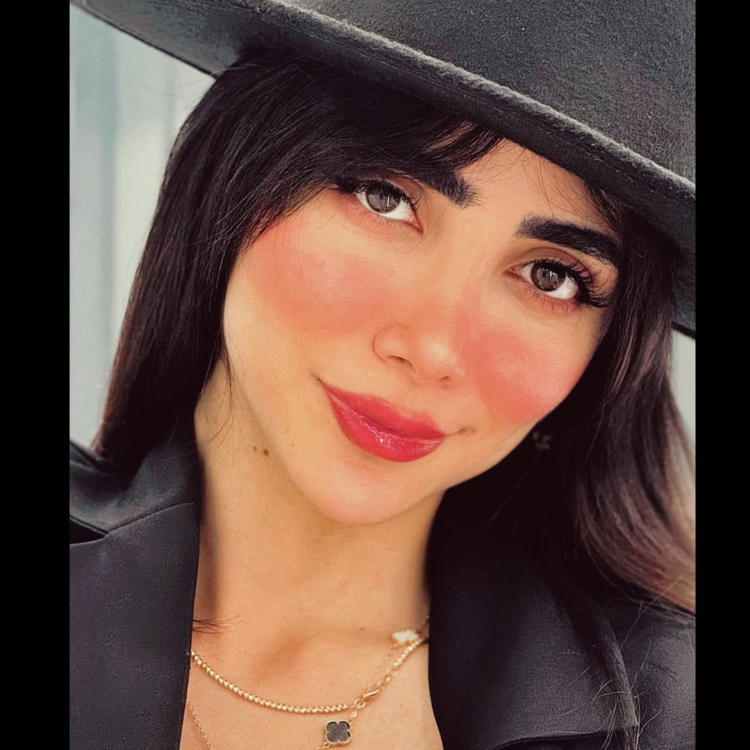 عکس پروفایل اینستاگرام ملودی رحمتی / melodirahmti