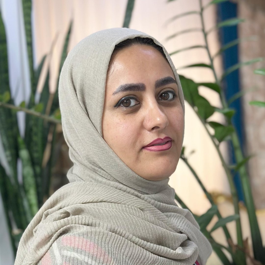  عکس پروفایل اینستاگرام مینا حسن زاده / mina_goldis