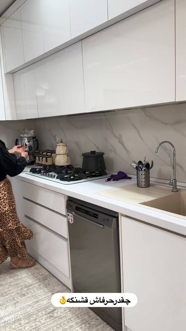  جدید ترین استوری اینستاگرام مینا حسن زاده