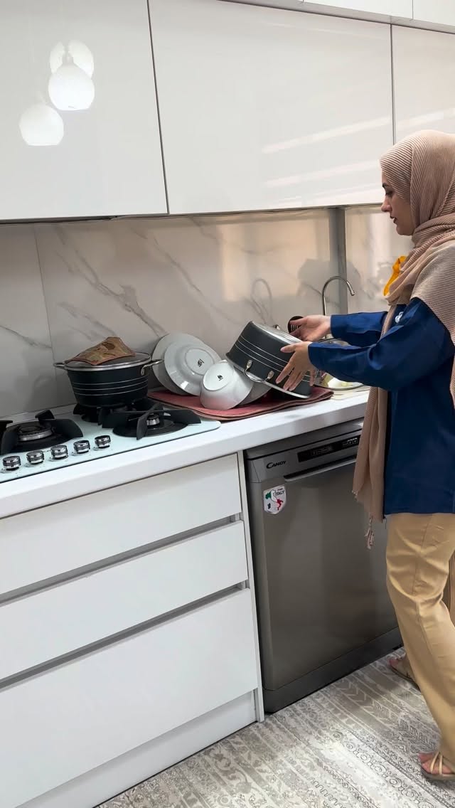  جدید ترین استوری اینستاگرام مینا حسن زاده