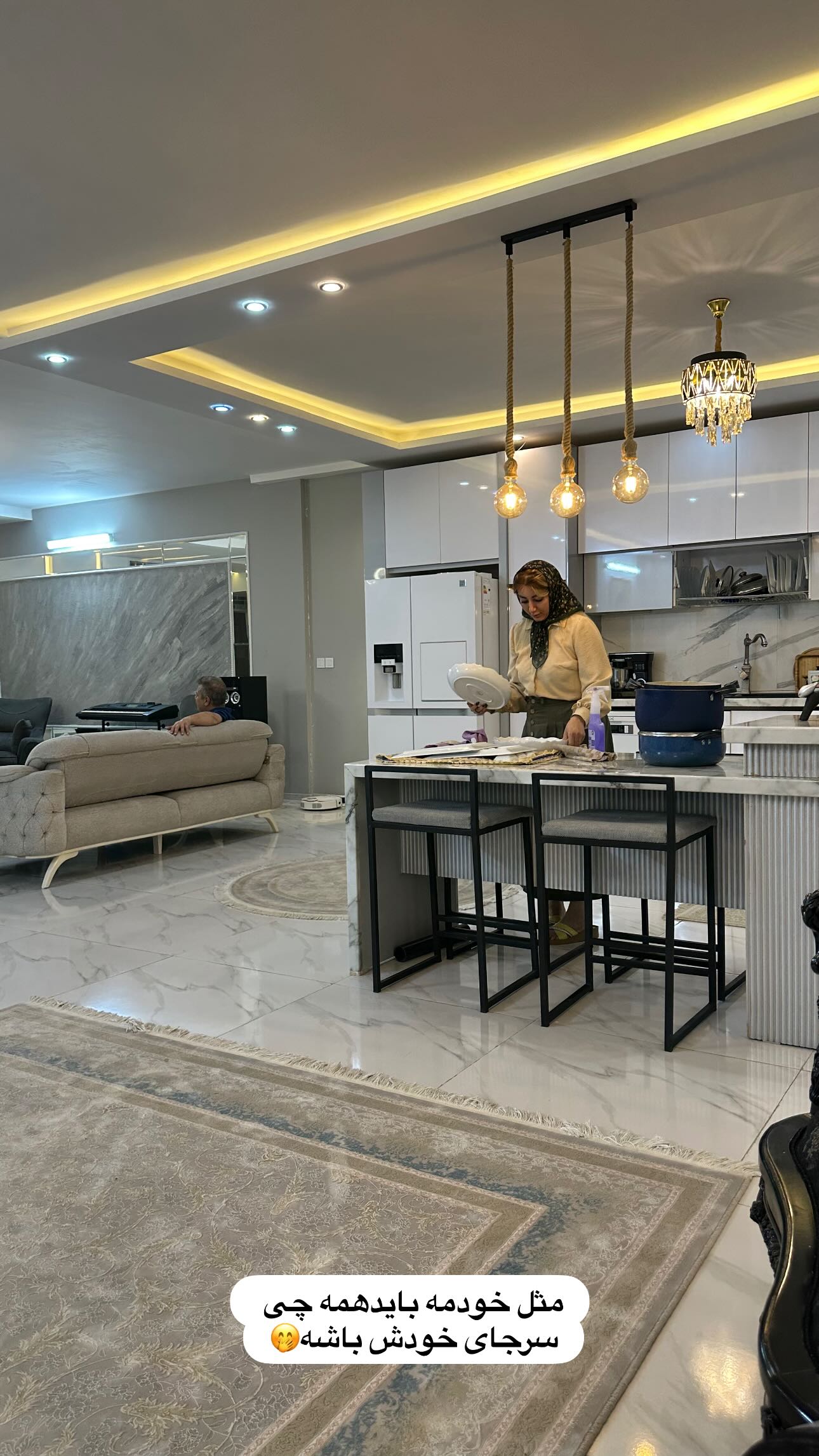  جدید ترین استوری اینستاگرام مینا حسن زاده