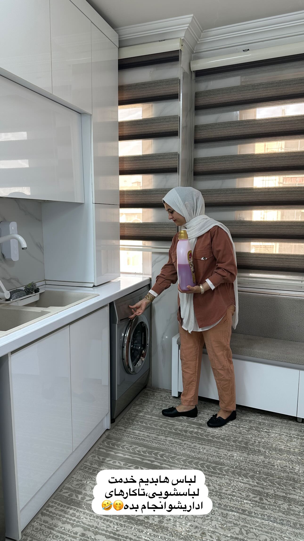  جدید ترین استوری اینستاگرام مینا حسن زاده