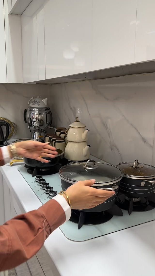  جدید ترین استوری اینستاگرام مینا حسن زاده