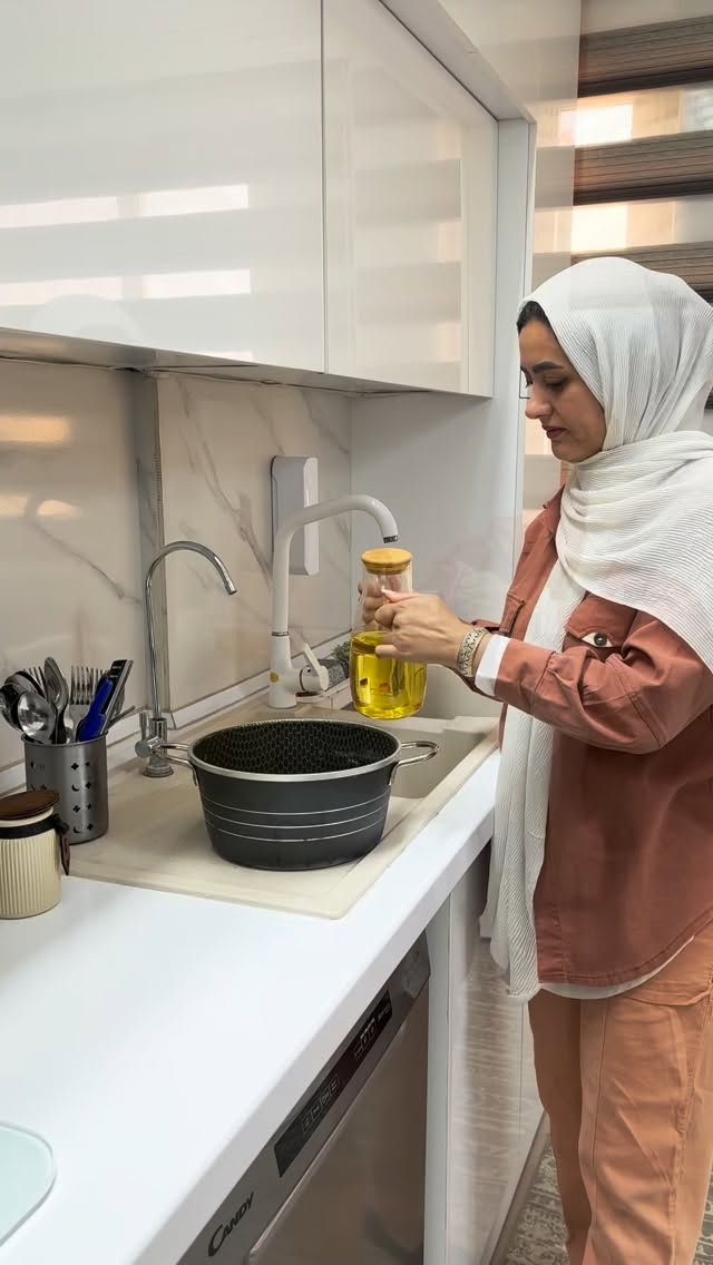  جدید ترین استوری اینستاگرام مینا حسن زاده