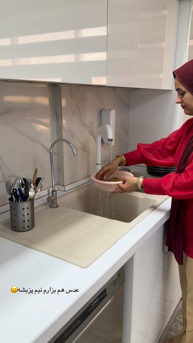  جدید ترین استوری اینستاگرام مینا حسن زاده