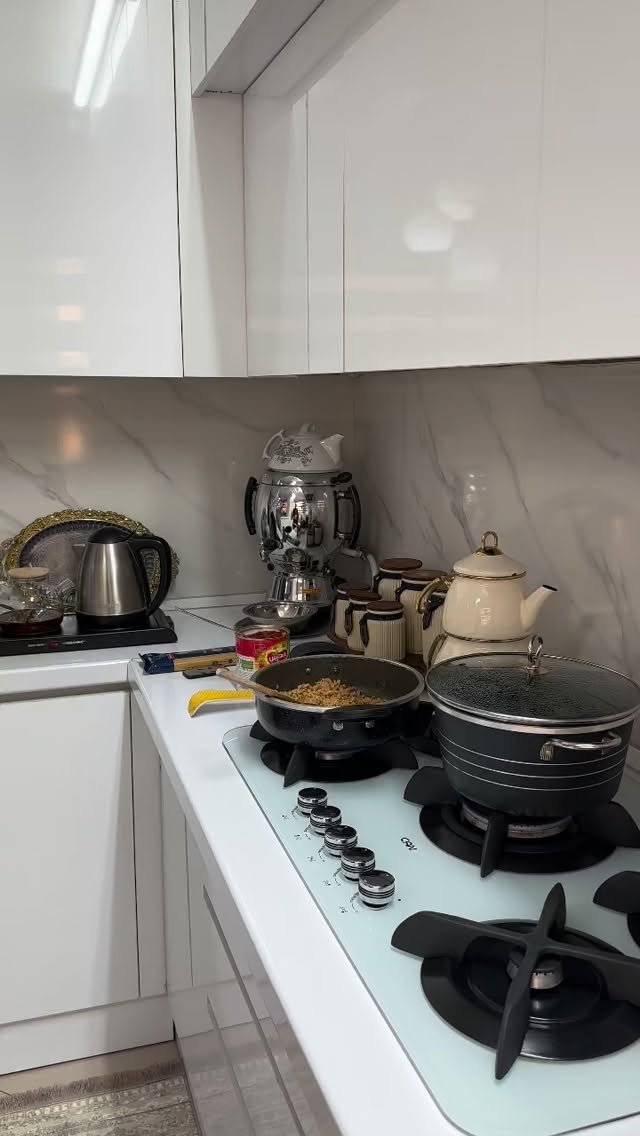  جدید ترین استوری اینستاگرام مینا حسن زاده