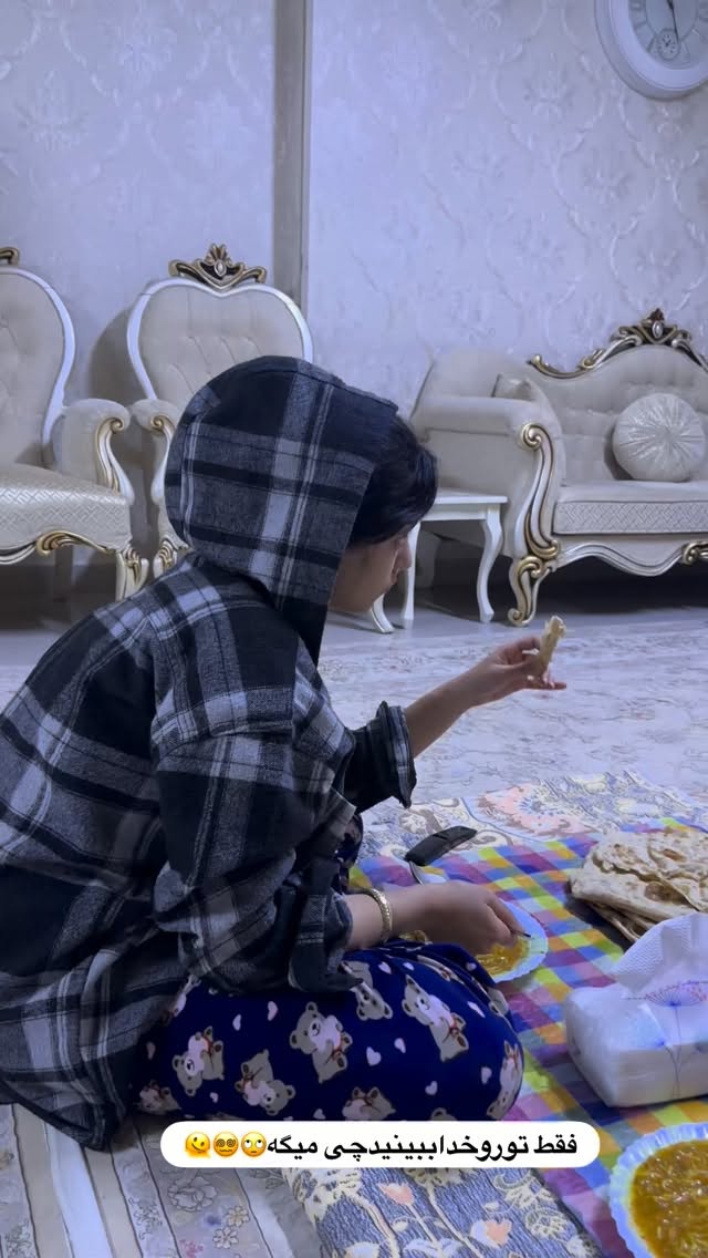  جدید ترین استوری اینستاگرام مینا حسن زاده
