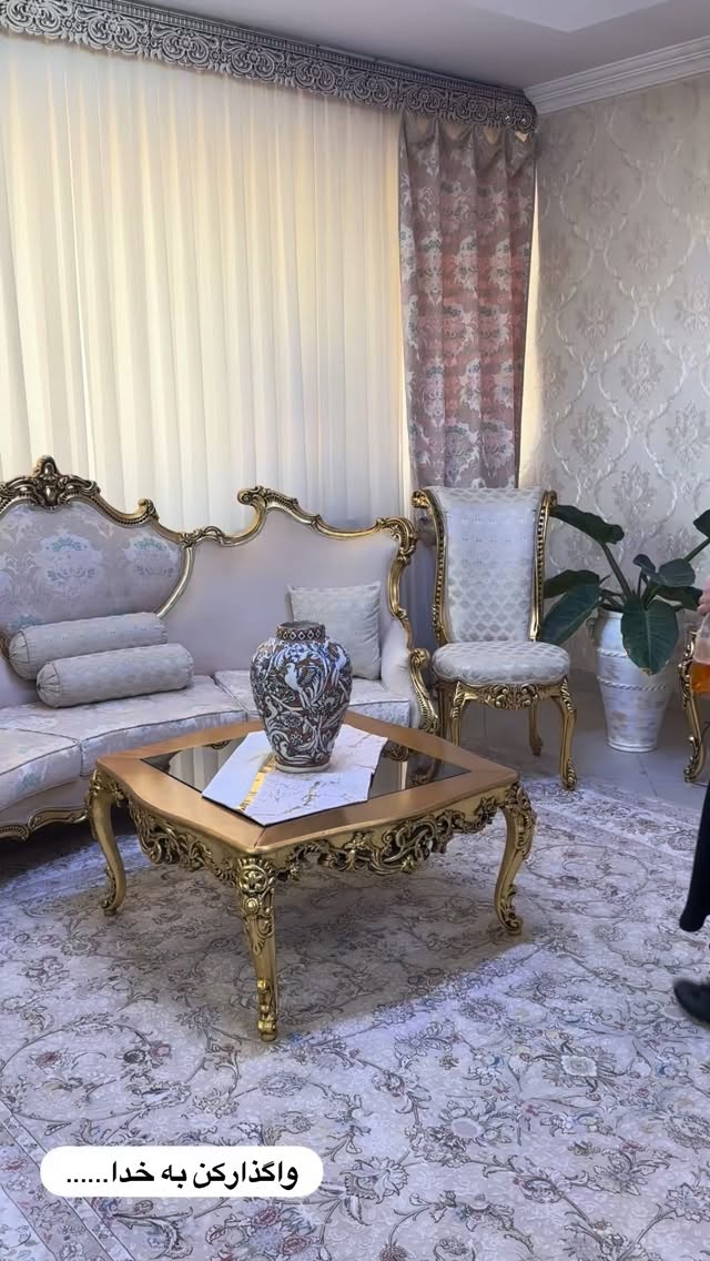  جدید ترین استوری اینستاگرام مینا حسن زاده