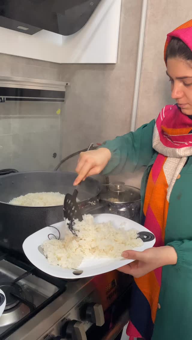  جدید ترین استوری اینستاگرام مینا حسن زاده