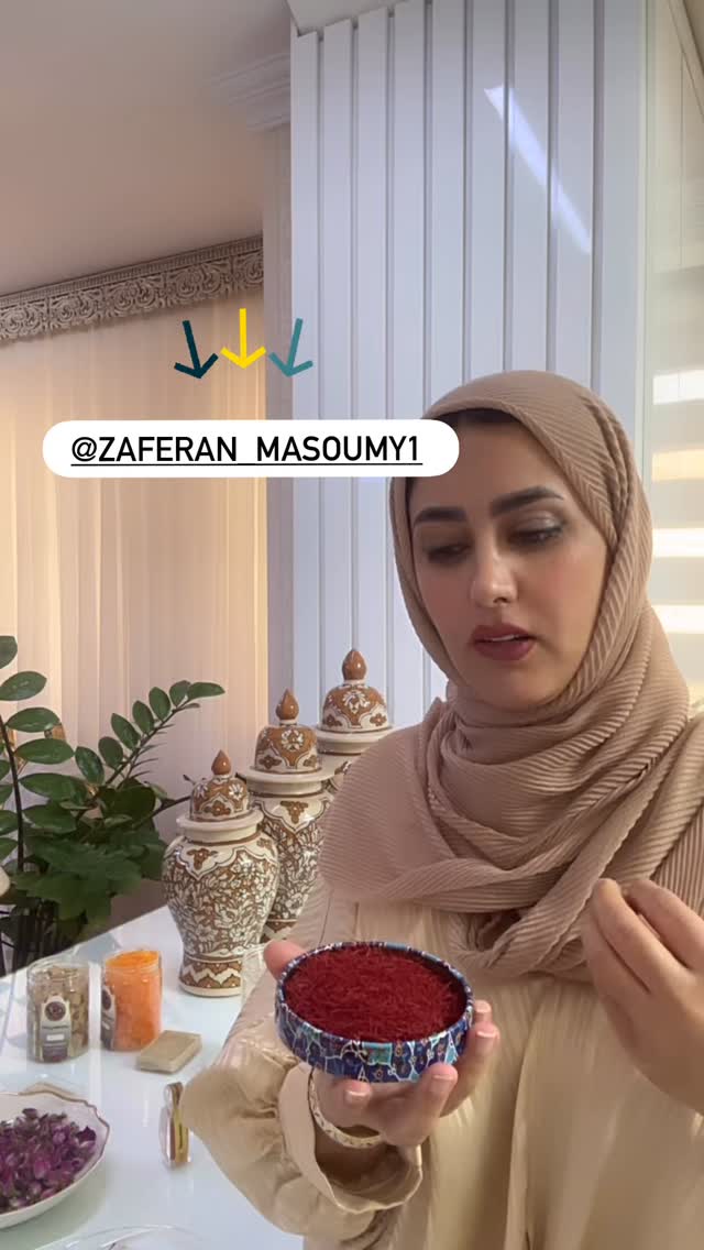  جدید ترین استوری اینستاگرام مینا حسن زاده