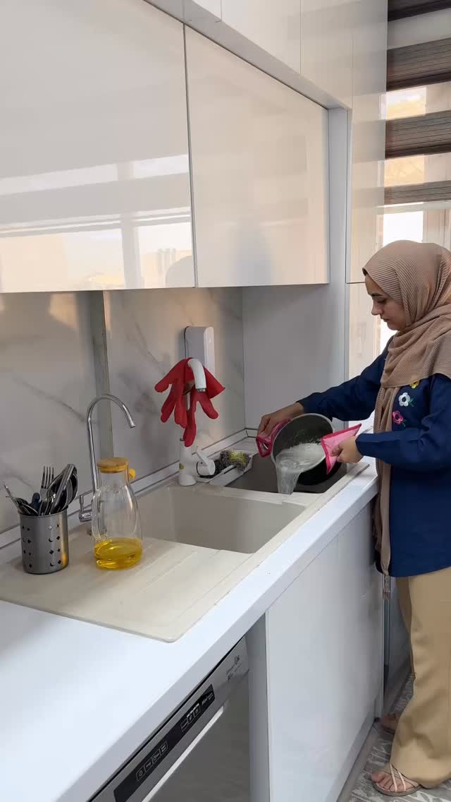  جدید ترین استوری اینستاگرام مینا حسن زاده