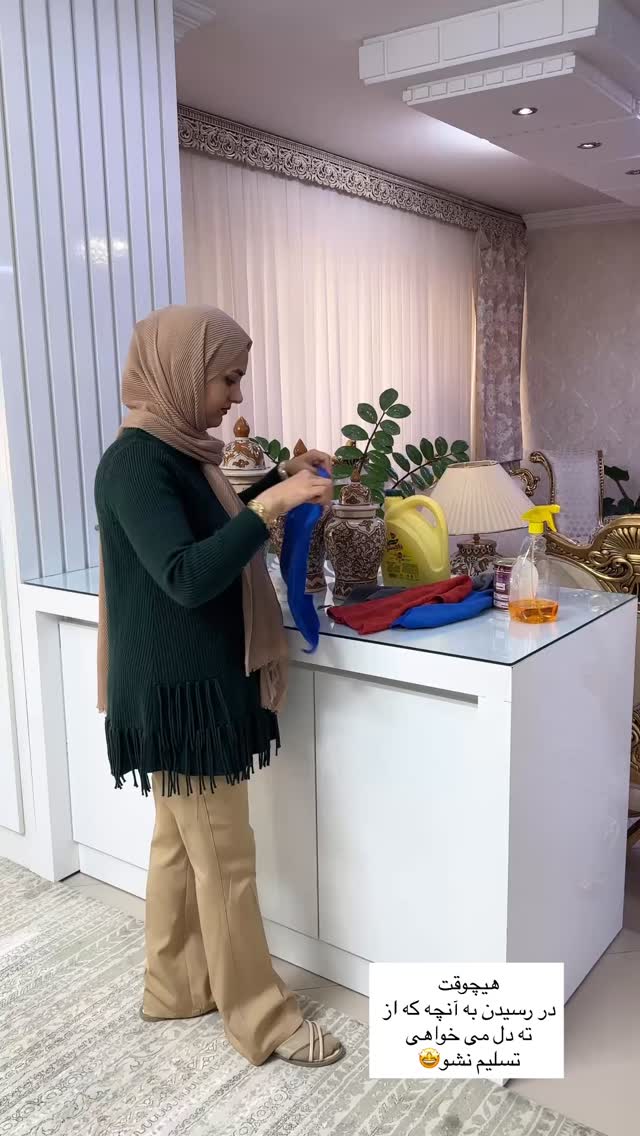 جدید ترین استوری اینستاگرام مینا حسن زاده