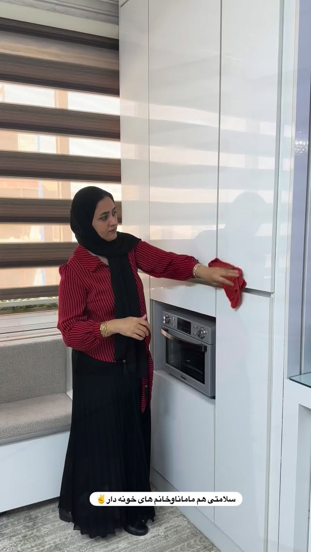  جدید ترین استوری اینستاگرام مینا حسن زاده